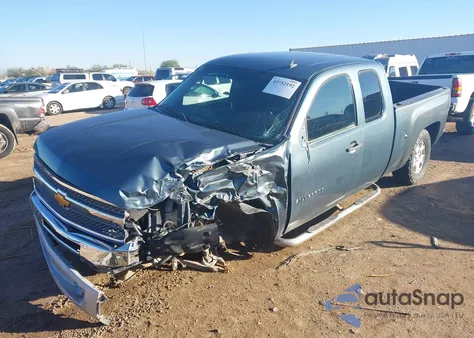 2013 Chevrolet Silverado 1500 Crew Cab z USA, uszkodzony, nr VIN 1GCRCSE09DZ378712